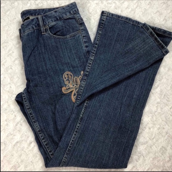 INC Low Rise Boot Cut “Rock ‘n Roses” Embroidery - Picture 8 of 8